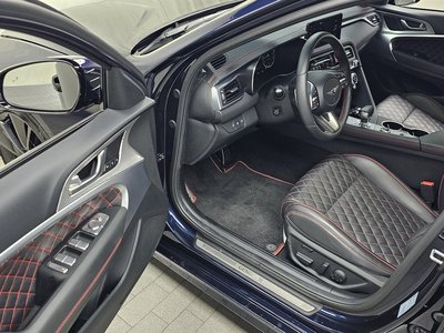 2022 Genesis THE NEW G70 SHOOTING BRAKE thumbnail 13