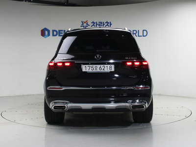 2025 Mercedes-BENZ GLS — фото 3