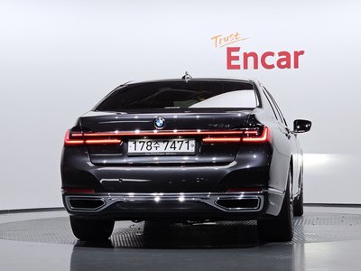 BMW 7 SERIES - 4
