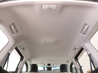 TOYOTA LAND CRUISER PRADO - 9