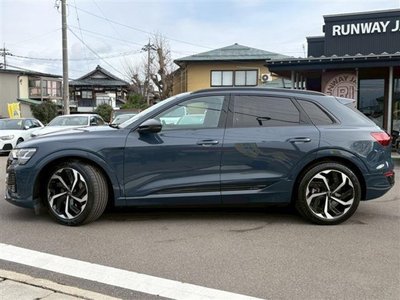 AUDI Q8 E-TRON - 5