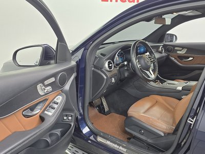 MERCEDES-BENZ GLC - 10