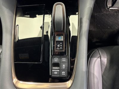 صورة مصغرة 15 لـ 2023 Toyota VELLFIRE