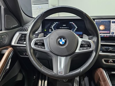 2024 BMW X6 thumbnail 13