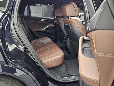 2024 BMW X6 thumbnail 12