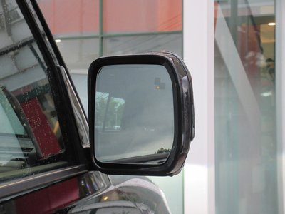 2025 LAND Rover DEFENDER 缩略图 17