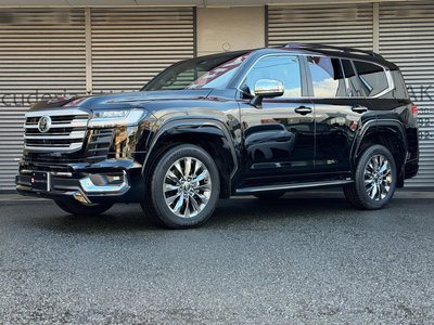 TOYOTA LAND CRUISER 300 - 3