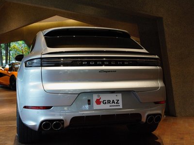 PORSCHE CAYENNE - 7