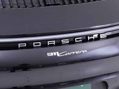 2021 Porsche 911 — миниатюра 32