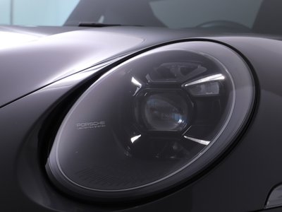 2021 Porsche 911 — миниатюра 25