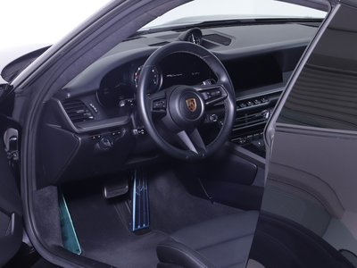 2021 Porsche 911 — миниатюра 12