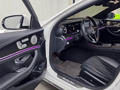 MERCEDES-BENZ E-CLASS - 10