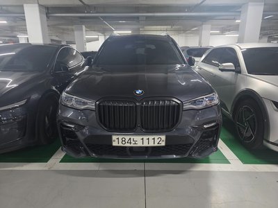 BMW X7 - 1