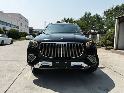 MERCEDES-BENZ GLS - 2