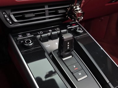 PORSCHE 911 - 9
