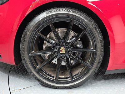 PORSCHE 911 - 6