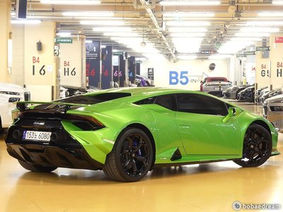 2023 Lamborghini HURACAN — фото 2
