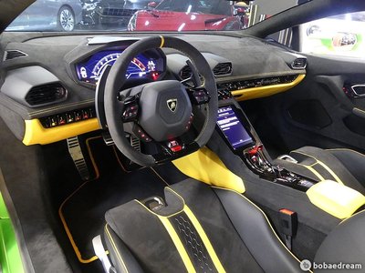 2023 Lamborghini HURACAN — фото 6