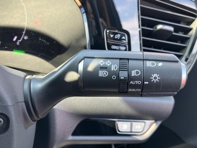 صورة مصغرة 15 لـ 2025 Lexus NX