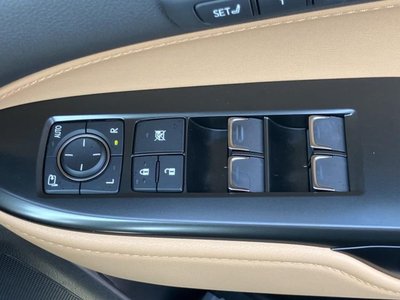 صورة مصغرة 25 لـ 2025 Lexus NX
