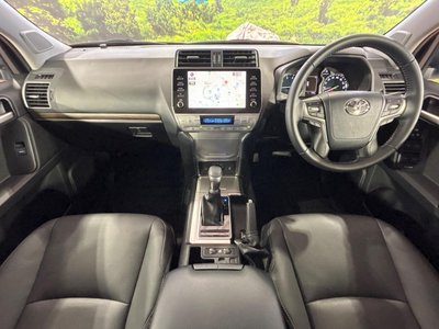 TOYOTA LAND CRUISER PRADO - 2