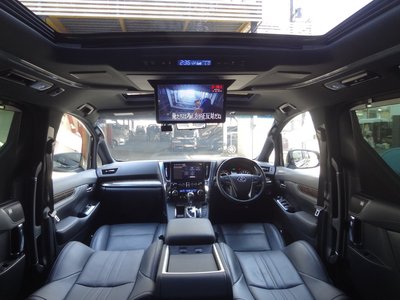 TOYOTA ALPHARD - 5