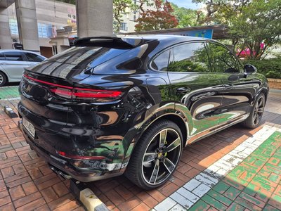 PORSCHE CAYENNE - 6
