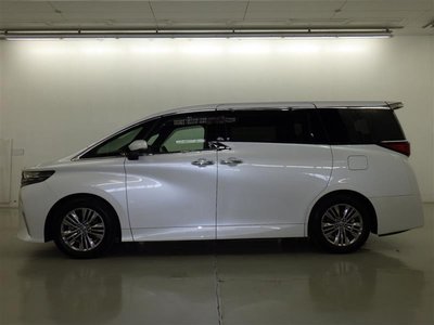 TOYOTA ALPHARD - 4