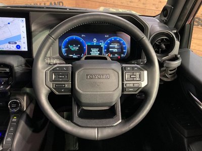 TOYOTA LAND CRUISER 250 - 8