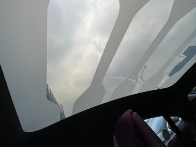 2023 Porsche TAYCAN — миниатюра 12