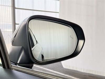 صورة مصغرة 34 لـ 2021 Lexus RX