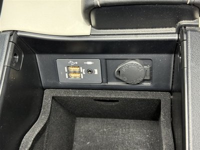 صورة مصغرة 24 لـ 2021 Lexus RX