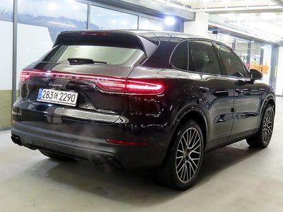 PORSCHE CAYENNE - 3