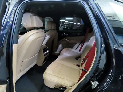 PORSCHE CAYENNE - 5