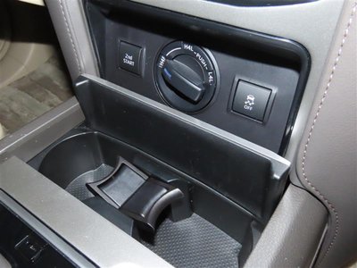 صورة مصغرة 19 لـ 2024 Toyota LAND CRUISER PRADO
