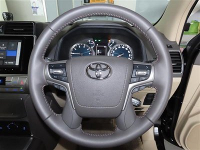 صورة مصغرة 12 لـ 2024 Toyota LAND CRUISER PRADO