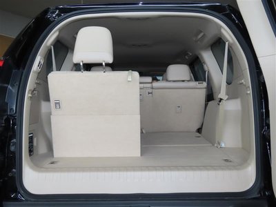 صورة مصغرة 33 لـ 2024 Toyota LAND CRUISER PRADO