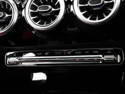 صورة مصغرة 72 لـ 2023 Mercedes-BENZ A-CLASS AMG