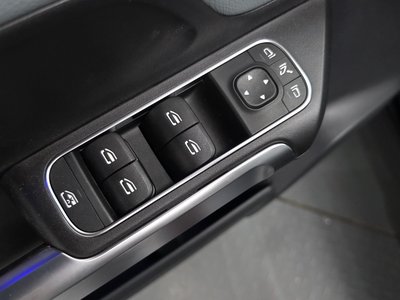2025 Mercedes-BENZ GLB thumbnail 29