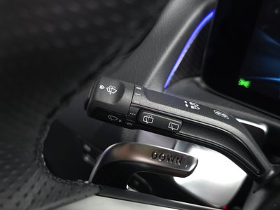 2025 Mercedes-BENZ GLB thumbnail 30