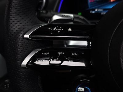 2025 Mercedes-BENZ GLB thumbnail 33