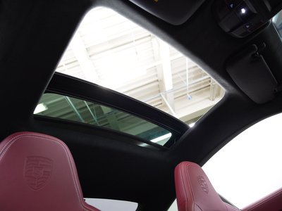 PORSCHE 911 - 5