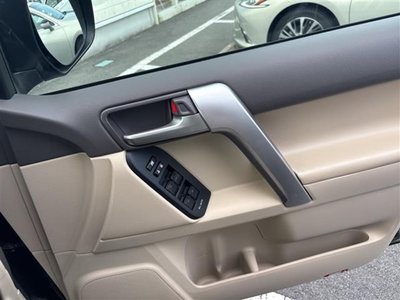 صورة مصغرة 47 لـ 2020 Toyota LAND CRUISER PRADO