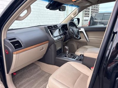 صورة مصغرة 53 لـ 2020 Toyota LAND CRUISER PRADO