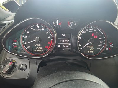 AUDI R8 - 9