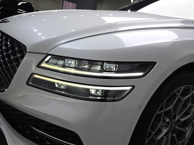 GENESIS G80 (RG3) - 9
