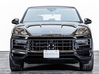 PORSCHE CAYENNE - 9