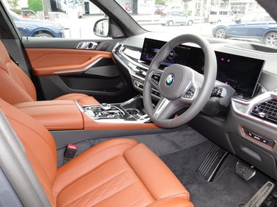 BMW X7 - 6