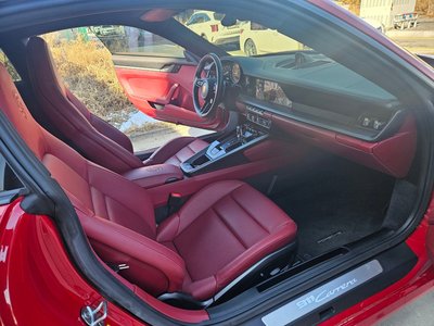 2023 Porsche 911 thumbnail 11