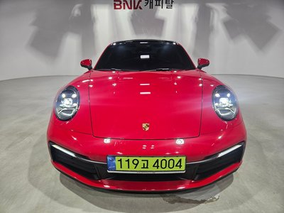 PORSCHE 911 - 4